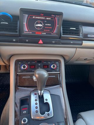 Audi A8 2006