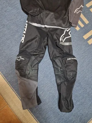 Equipación Motocross Alpinestars Talla XL(niños)