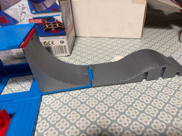 Tech Deck Contenedor Transformable SK8