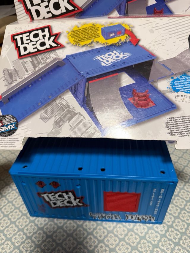 Tech Deck Contenedor Transformable SK8