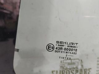 Luna trasera izquierda nissan terrano 2.7 td 27236