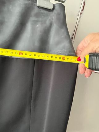 Lote Ropa Mujer: Faldas y Blusas