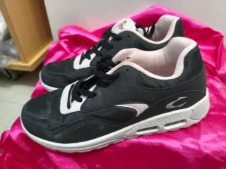 Zapatillas John Smith Negras y Rosas