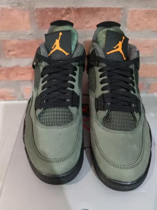 Jordan 4 Undefeated Verde Naranja