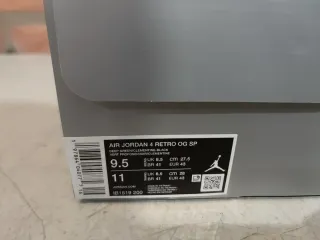 Jordan 4 Undefeated Verde Naranja