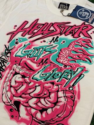 Camiseta Hellstar Blanca y Rosa