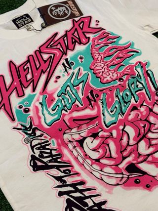 Camiseta Hellstar Blanca y Rosa