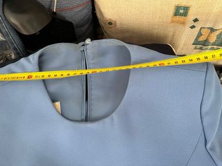 Vestido fiesta azul con encaje