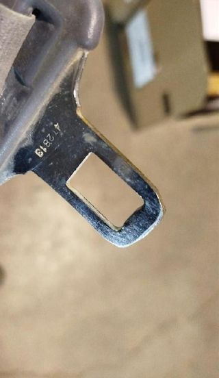 Toyota tk-ab2-ef615-p pretensor hilux 2.5 28691