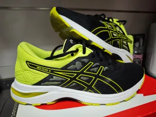 Zapatillas ASICS