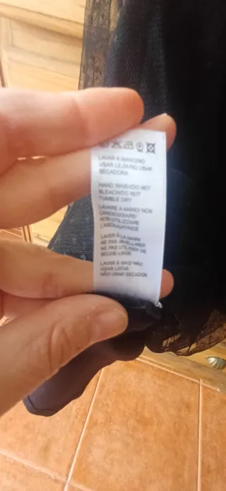 Blusa de gasa bordada