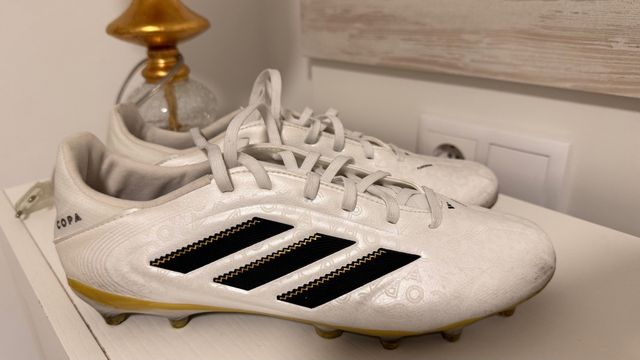 Botas de fútbol Adidas Copa - ¡Solo 1 uso!