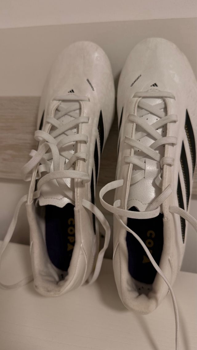 Botas de fútbol Adidas Copa - ¡Solo 1 uso!