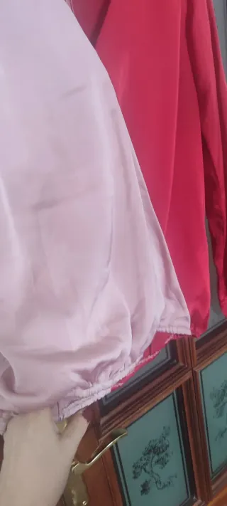 Blusa cruzada rosa y roja