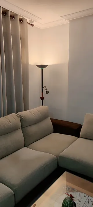 Sofá 2.90m x 1.80m tela beige y marrón