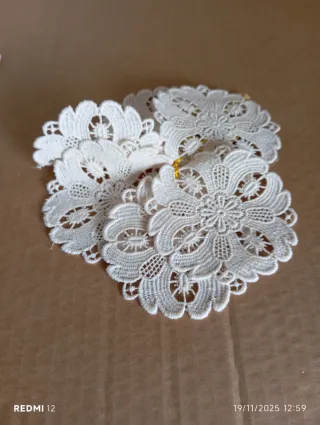 Pizzo rotondo beige hobby cucito