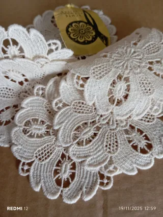 Pizzo rotondo beige hobby cucito