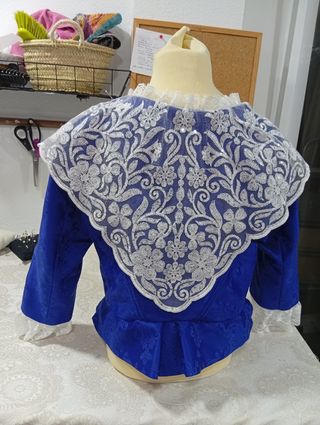 Traje Fallera Damasco y Manteletas