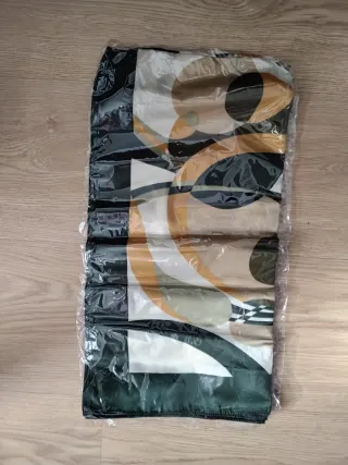 Pañuelo Estampado Verde y Beige