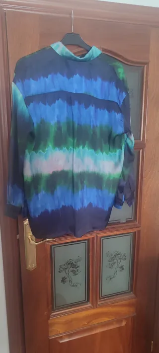 Camisa Stradivarius Talla M Tie-Dye