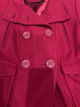 Abrigo paño Stradivarius granate