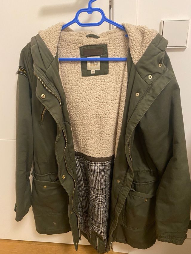 Abrigo verde invierno forro beige Talla xs