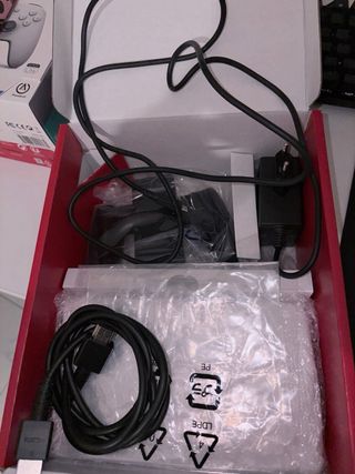 Nintendo Switch OLED + Accesorios