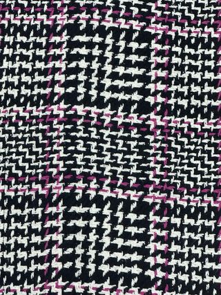 Abrigo cuadros negro y rosa