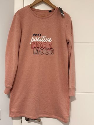 Jersey vestido rosa con mensaje