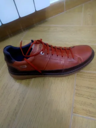 Zapatos casual PIKOLINOS marrones