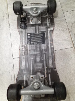 Patinete infantil musical rojo y rosa