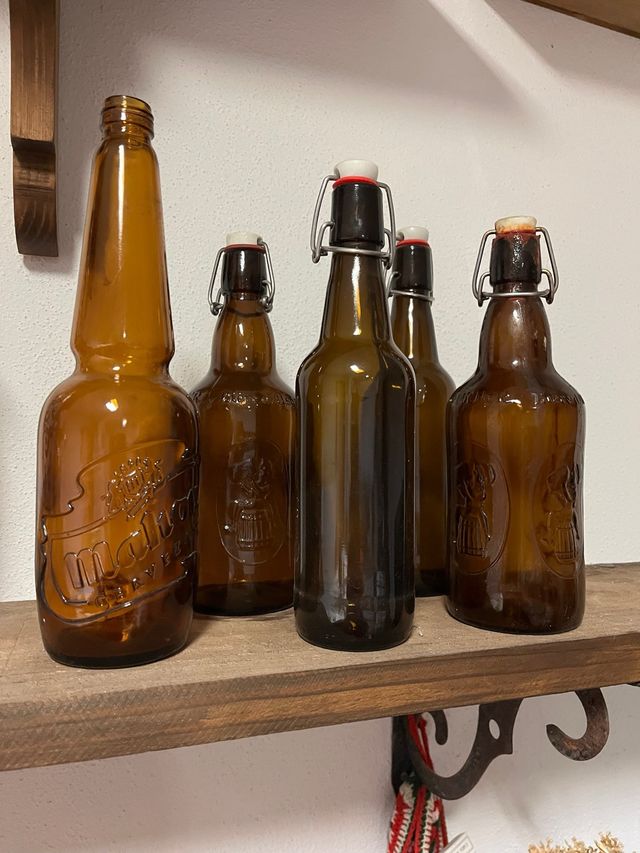 Botellas de vidrio ámbar con cierre