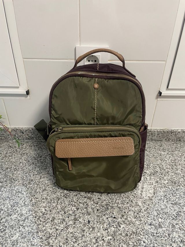 Mochila Abbacino verde y morada