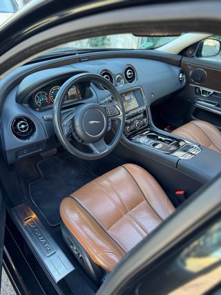 Jaguar XJ 2016 300cv