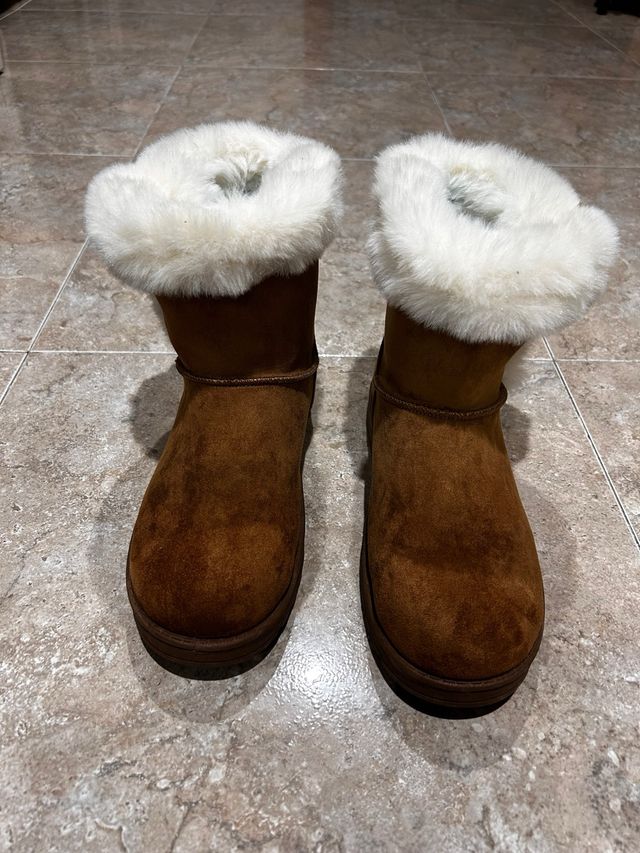 Botas de ante sintético con pelo T-38