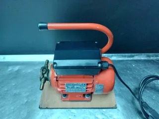 Bomba Yunk D-2 latón