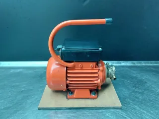 Bomba Yunk D-2 latón