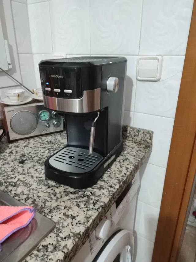 Cafetera Cecotec 20 bares