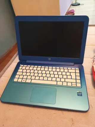 Portátil HP Azul Windows 10.puertos USBs,HDMI.