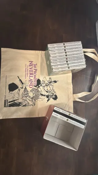 THE PROMISED NEVERLAND 1 a 10 y 20 con cofre