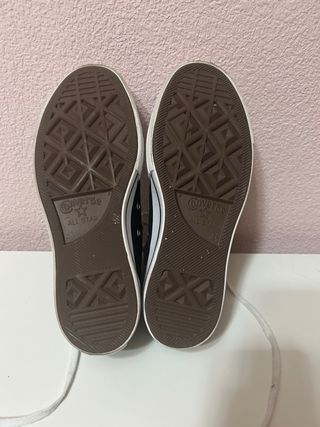 Converse Chuck Taylor Doble Suela Negras