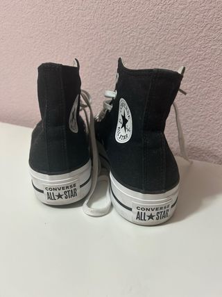 Converse Chuck Taylor Doble Suela Negras