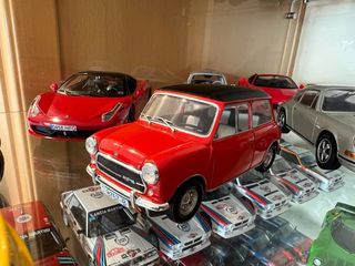 Authi Mini Cooper 1300 Escala 1/24 IXO