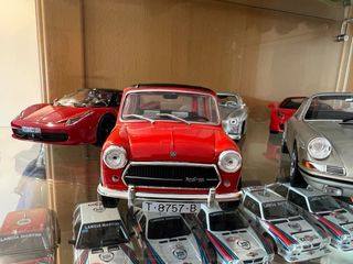Authi Mini Cooper 1300 Escala 1/24 IXO