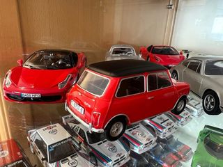 Authi Mini Cooper 1300 Escala 1/24 IXO