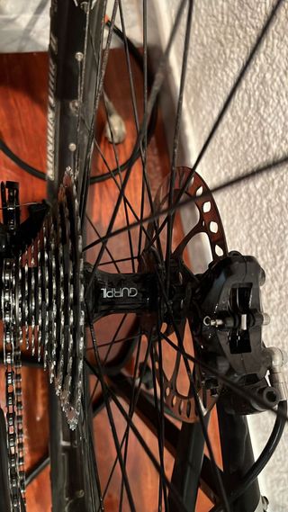 Bicicleta de montaña GIANT – Talla M