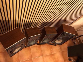 2 Pares Altavoces Bang & Olufsen Beolab