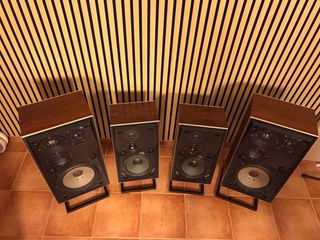 2 Pares Altavoces Bang & Olufsen Beolab