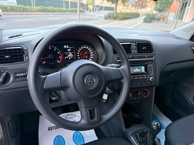 Volkswagen Polo 2013