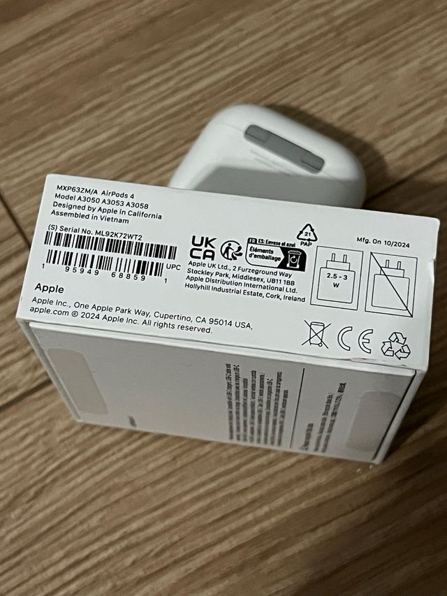 AirPods 4 Blancos Apple